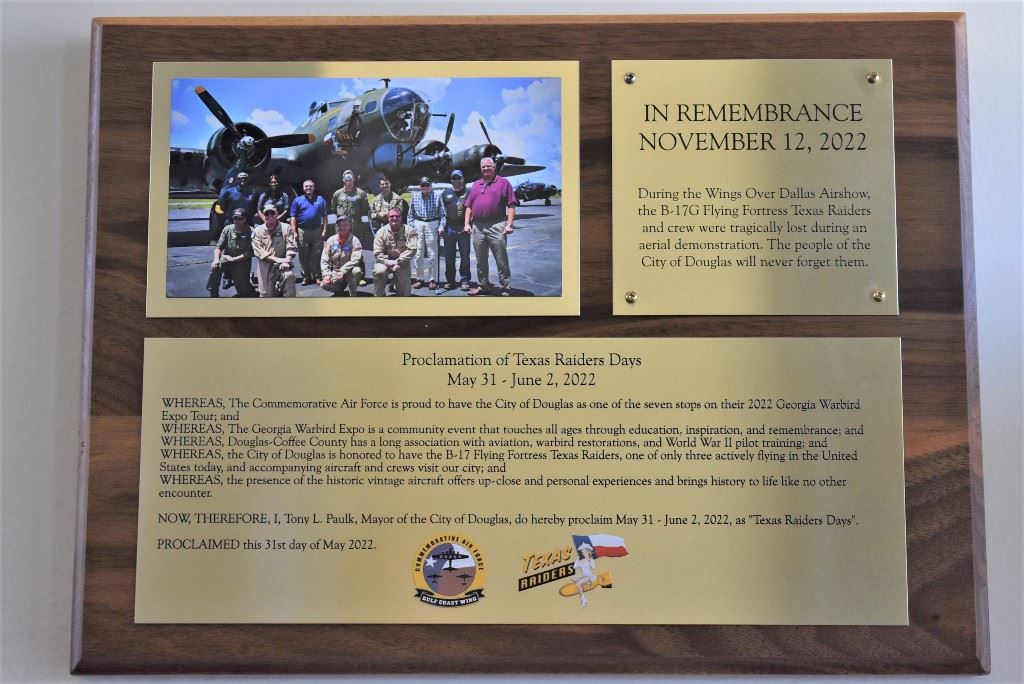 Image of the memorial plaque